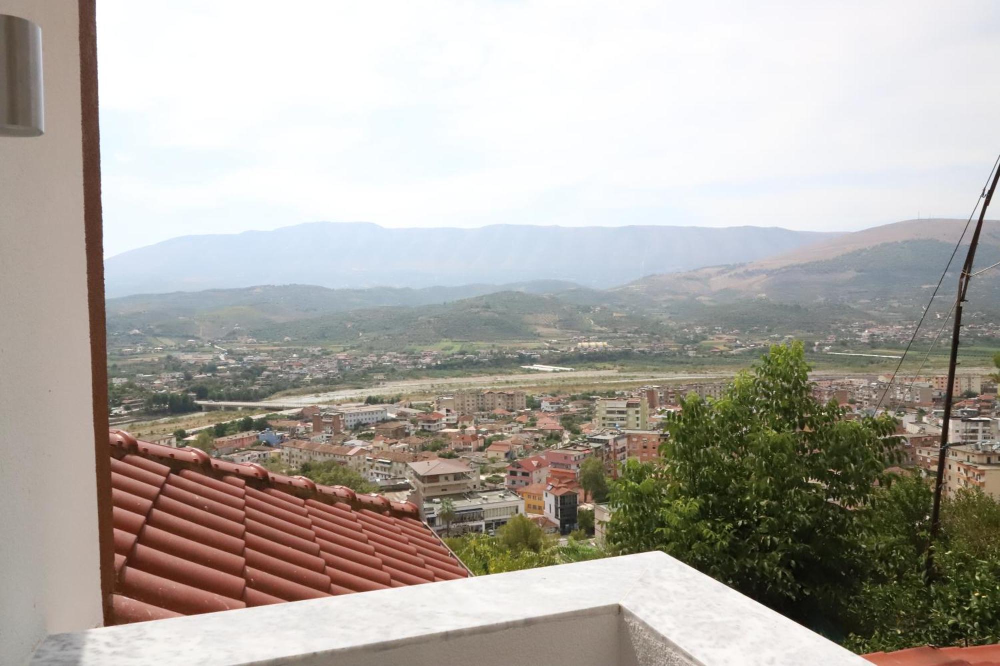 Vila Toska بيرات المظهر الخارجي الصورة